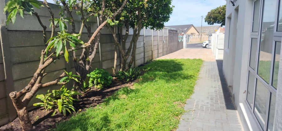 To Let 2 Bedroom Property for Rent in Surrey Estate Western Cape